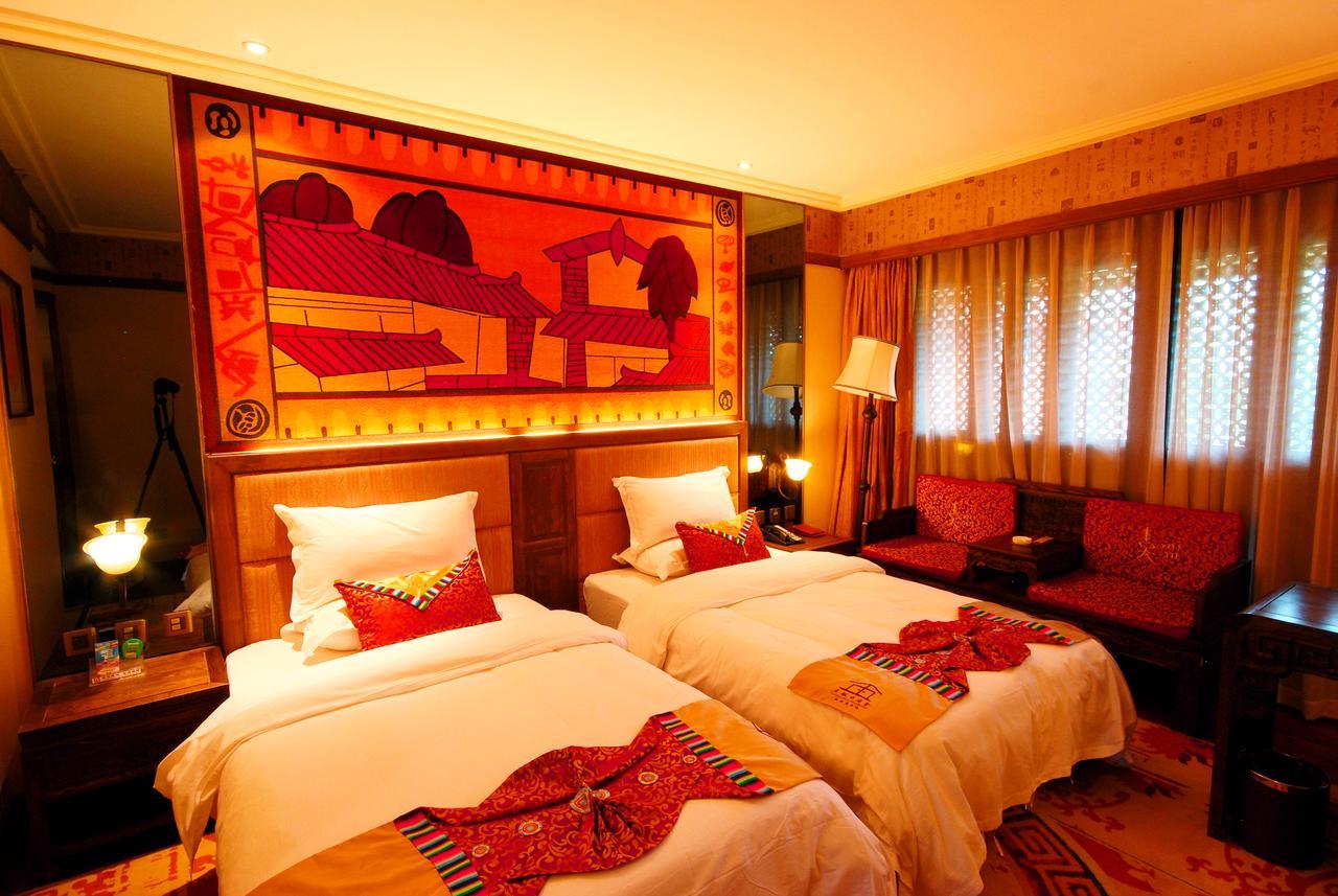 Lijiang Jinfu Hotel Экстерьер фото