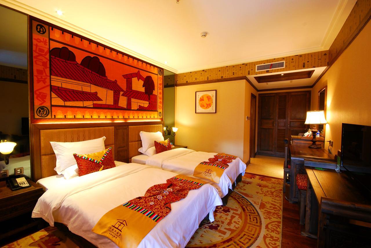 Lijiang Jinfu Hotel Экстерьер фото