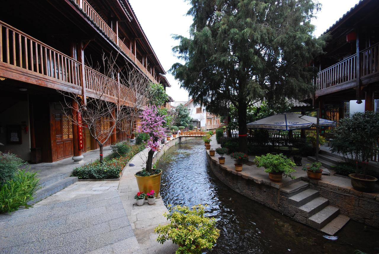 Lijiang Jinfu Hotel Экстерьер фото